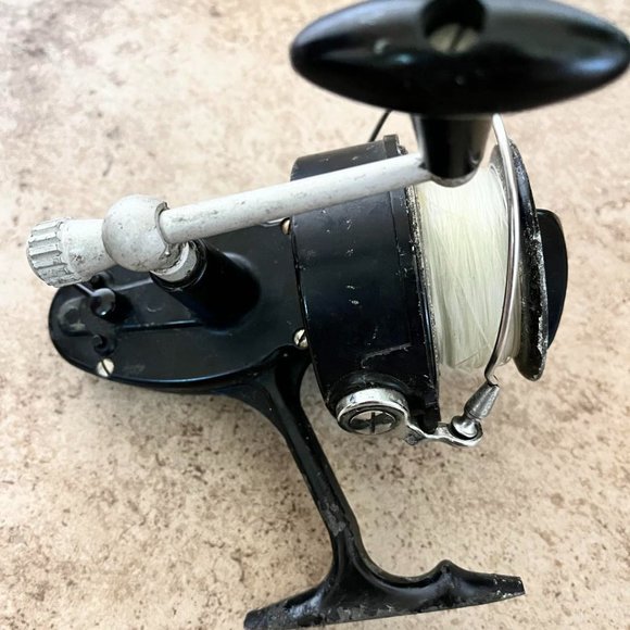 Vintage Garcia Mitchell Ocean Salt Water 302 Fishing Reel (Rare,No Red Cap) - Picture 5 of 5